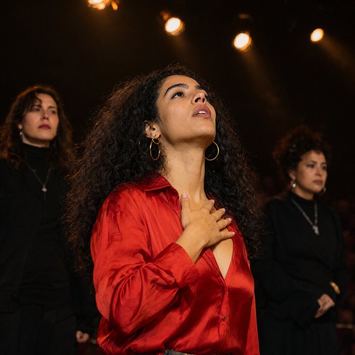 Dounia Lipa